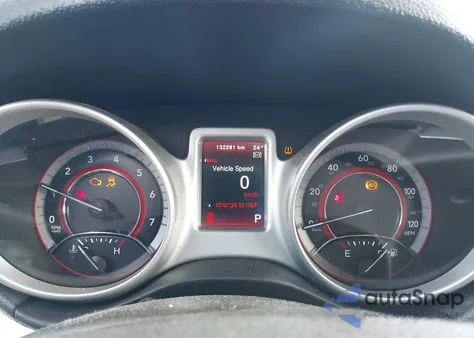 2019 Dodge Journey Se from USA, damaged, VIN 3C4PDCBB7KT836834